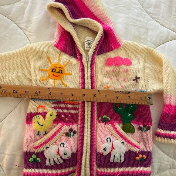 Colorful Knit Hooded Cardigan with Animal Design - Picture 5 of 9